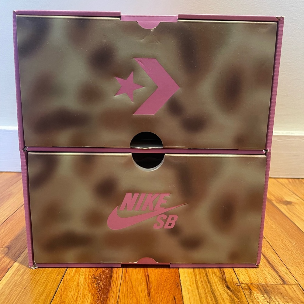 Nike SB Dunk Low & Converse CONS AS-1 Pro
Alexis Sablone Chameleon Pack
